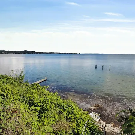 Holiday home Idyllic Tranquility And Island Atmosphere On Thuro *